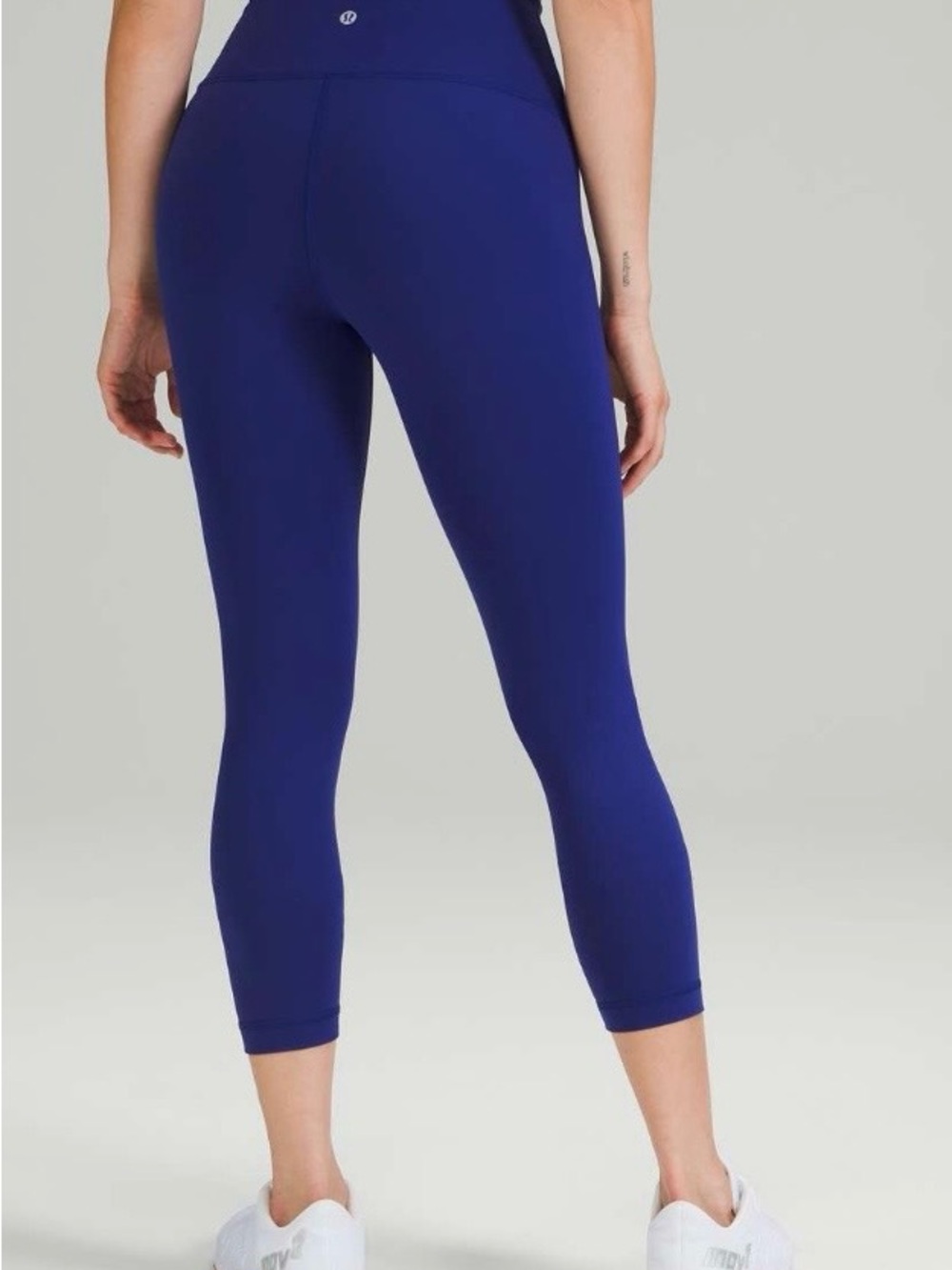 Lululemon Wunder under size 8 - Picture 2 of 4